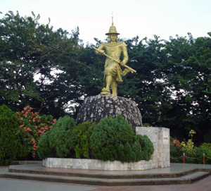 ミャンマーの記念像