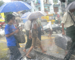 ミャンマーの雨量